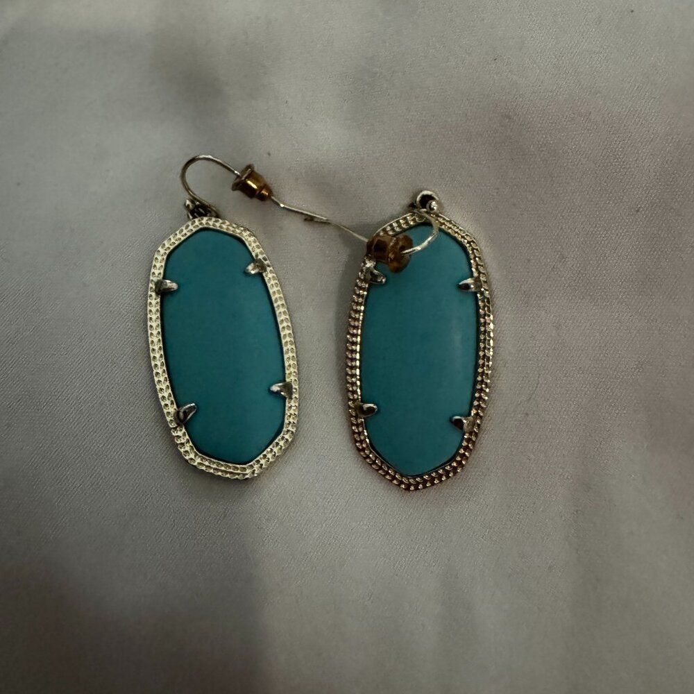 Kendra Scott Necklace and Earrings